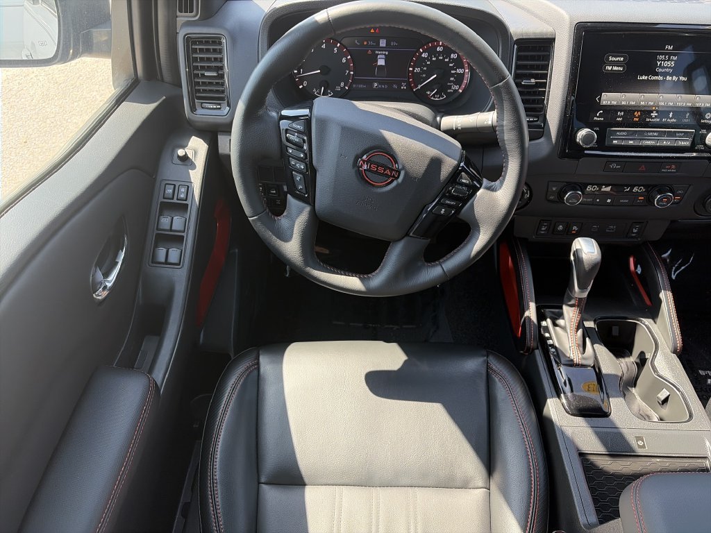 Used 2023 Nissan Frontier PRO-4X w/ Pro-4X Premium Package AWD/4WD image 14