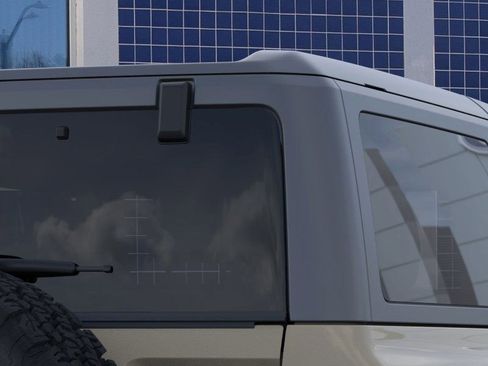 New 2025 Ford Bronco Badlands image 26