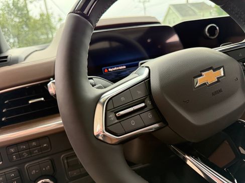 New 2026 Chevrolet Tahoe High Country AWD/4WD image 19