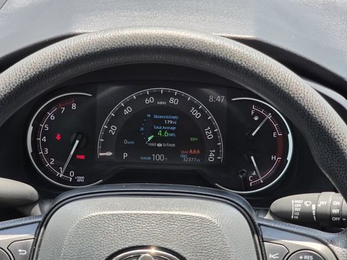 Used 2025 Toyota RAV4 XLE w/ Convenience Package FWD image 15