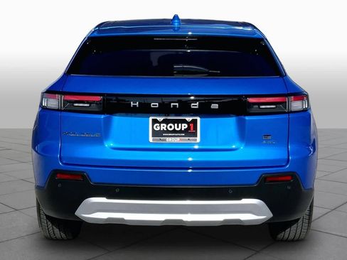 Used 2024 Honda Prologue EX image 4