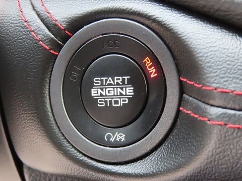 Certified 2024 Dodge Durango GT image 8