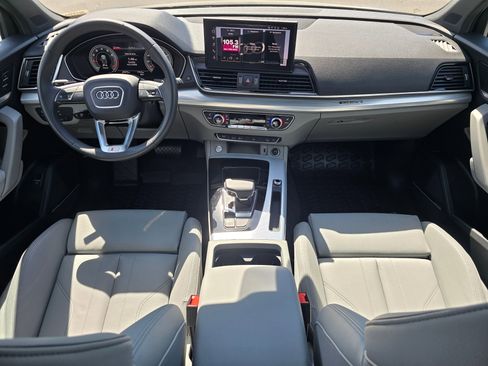 Certified 2024 Audi Q5 2.0T Premium Plus image 10