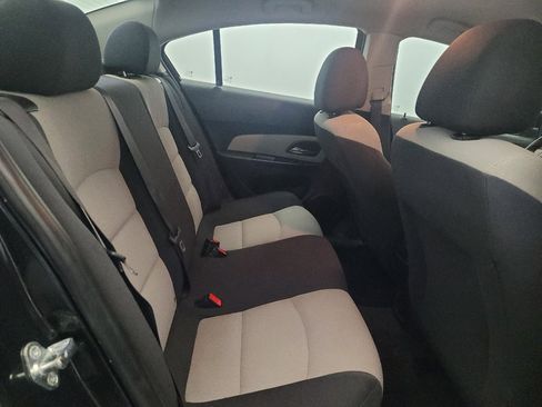 Used 2016 Chevrolet Cruze LS FWD image 19