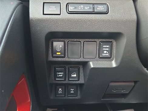 Certified 2024 Nissan Frontier PRO-4X w/ Pro Premium Package image 38