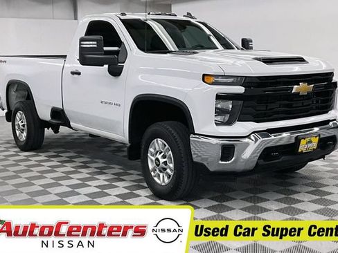 Used 2024 Chevrolet Silverado 2500 W/T w/ WT/CX Safety Package AWD/4WD image 1