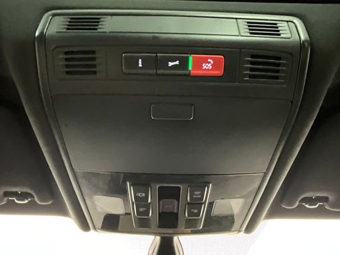 Used 2021 Volkswagen Jetta R-Line FWD image 13