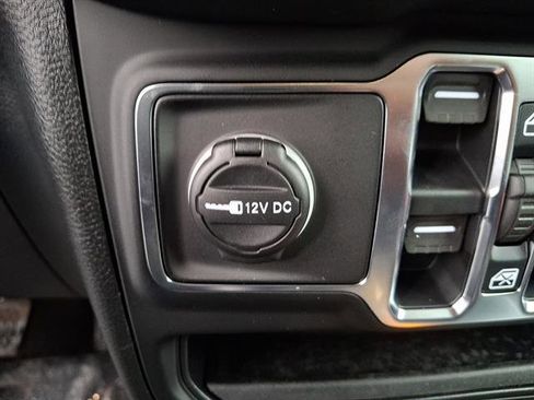 New 2026 Jeep Gladiator Sport image 18