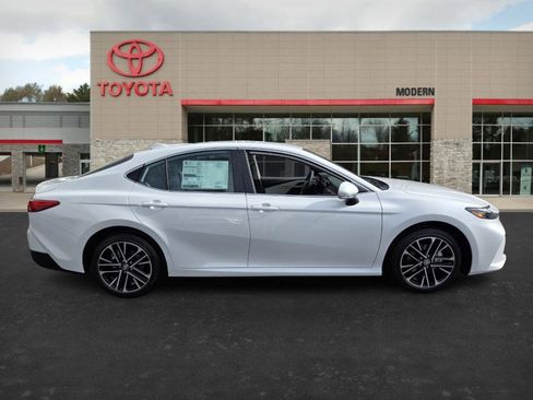 New 2026 Toyota Camry XLE image 4