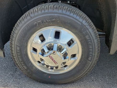 New 2026 GMC Sierra 3500 Pro image 14