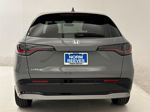 New 2026 Honda HR-V EX-L image 8