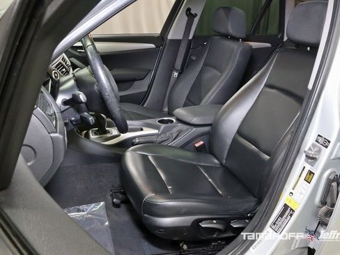 Used 2014 BMW X1 sDrive28i image 3