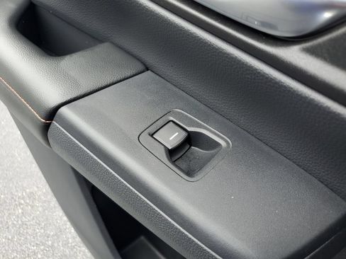 Used 2023 Honda CR-V Sport image 14