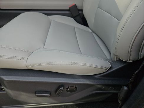 New 2026 Ford Expedition Max Active image 23