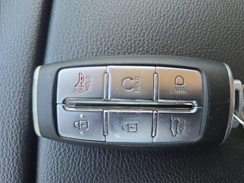 Used 2024 Genesis GV80 2.5T AWD/4WD image 35