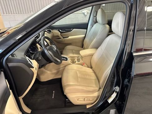 Used 2016 Nissan Rogue SL w/ SL Premium Package AWD/4WD image 10