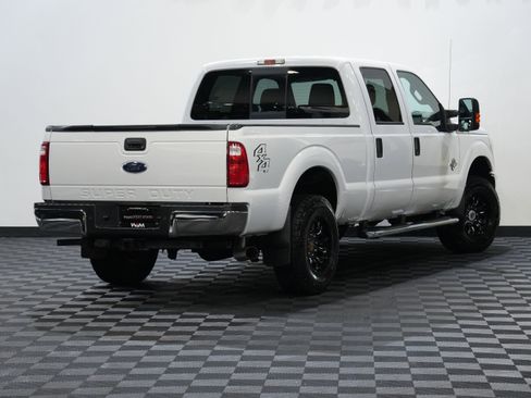 Used 2015 Ford F250 XLT w/ XLT Value Package image 6