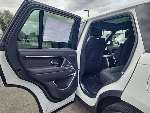New 2026 Land Rover Range Rover SE AWD/4WD image 15