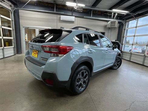 Used 2021 Subaru Crosstrek 2.5i Sport w/ Moonroof Package image 5