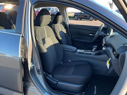 New 2025 Nissan Sentra SV w/ All-Weather Package image 9