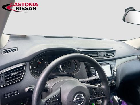 Used 2019 Nissan Rogue Sport S w/ Appearance Package AWD/4WD image 11