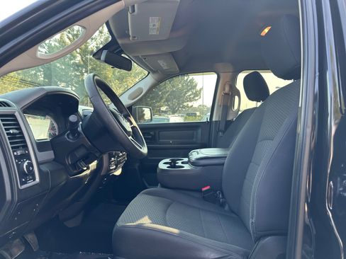 Used 2019 RAM 1500 Express w/ Wheel & Sound Group AWD/4WD image 12