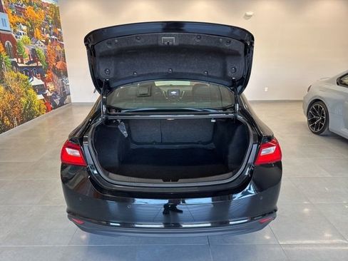 Used 2022 Chevrolet Malibu LS w/ Driver Confidence Package II image 40