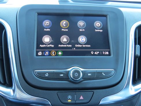 Used 2024 Chevrolet Equinox LT image 24