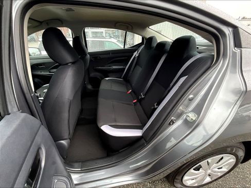 Used 2025 Nissan Versa S w/ Trunk Package FWD image 15