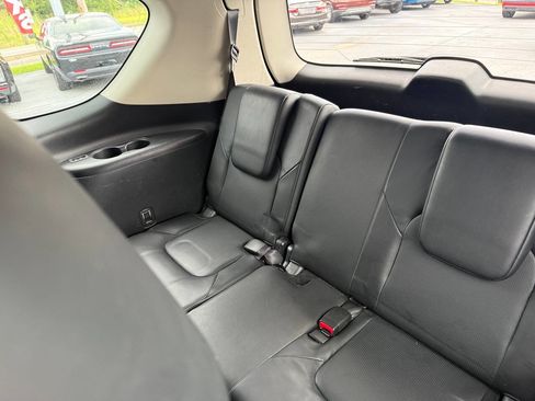 Used 2018 Nissan Armada Platinum w/ Cargo Package image 13