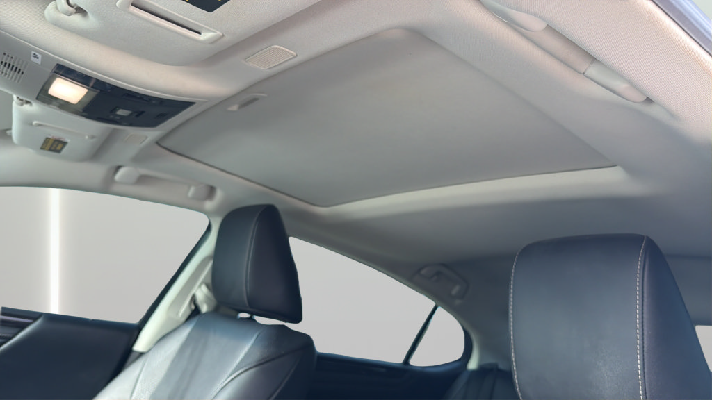 Used 2019 Lexus ES 350 FWD image 19