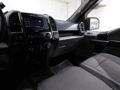 Used 2015 Ford F150 XLT image 67
