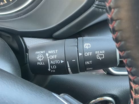 Used 2021 MAZDA CX-5 Carbon Edition image 32