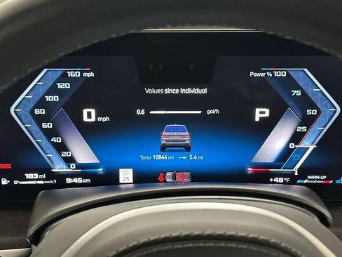 Used 2025 BMW X7 M60i image 25