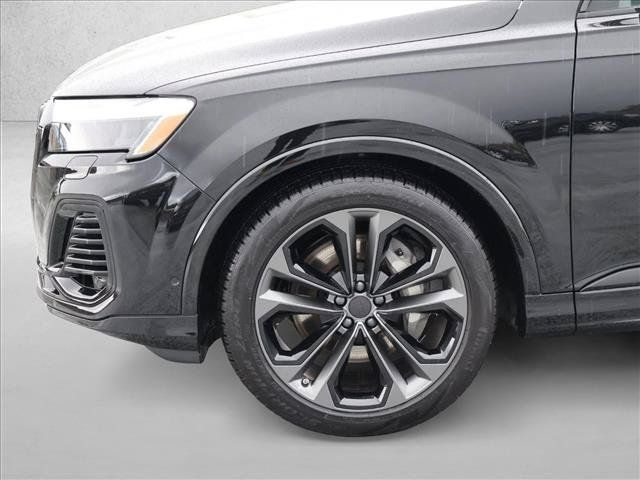 New 2026 Audi Q7 3.0T Premium Plus AWD/4WD image 10
