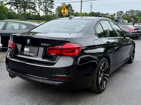 Used 2018 BMW 330i Sedan RWD image 5