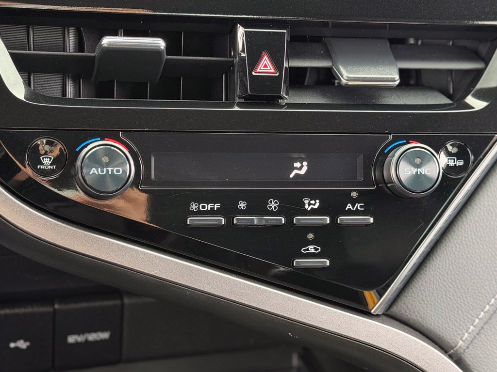 Used 2024 Toyota Camry LE FWD image 12