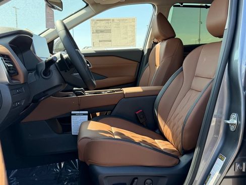 New 2026 Nissan Rogue Platinum w/ Platinum Premium Package AWD/4WD image 15