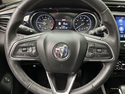 Certified 2022 Buick Encore GX Essence w/ Advanced Technology Package image 17