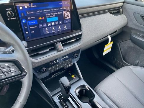 New 2026 Subaru Outback Limited image 16