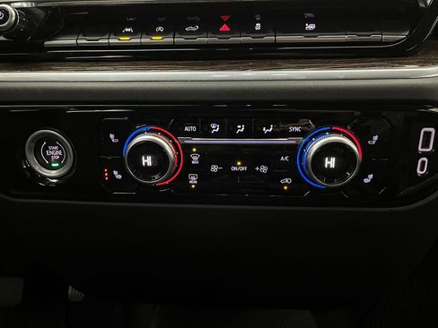 Used 2022 GMC Sierra 1500 Elevation image 5