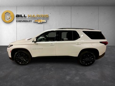 Used 2024 Chevrolet Traverse RS w/ LPO, Floor Liner Package image 12