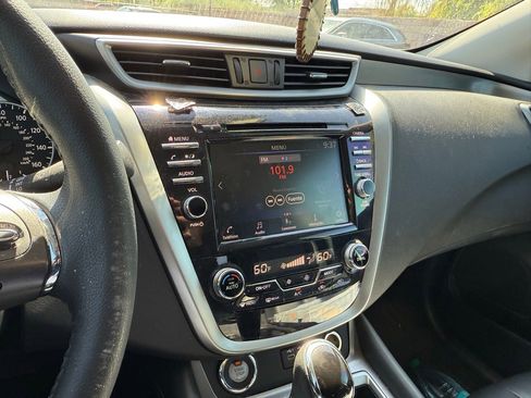 Used 2023 Nissan Murano SV w/ SV Midnight Edition Package FWD image 20