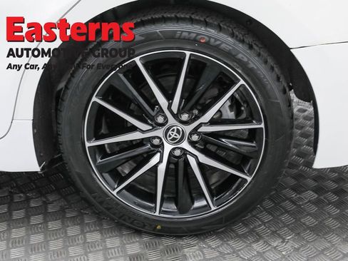 Used 2024 Toyota Camry SE FWD image 33