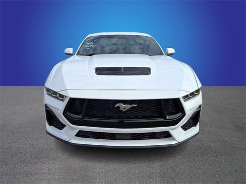Used 2024 Ford Mustang GT Premium image 2