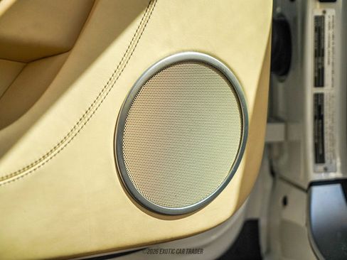 Used 2016 Bentley Continental GT image 38