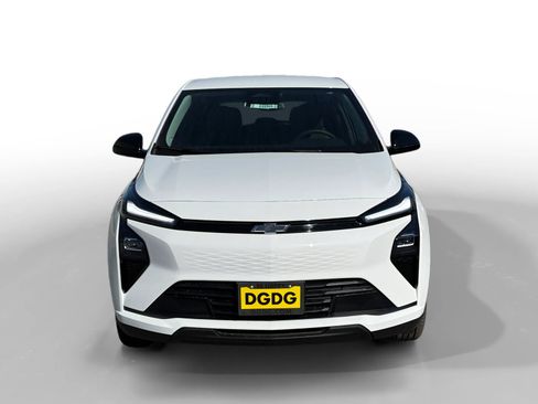 New 2027 Chevrolet Bolt LT w/ Comfort Package image 8