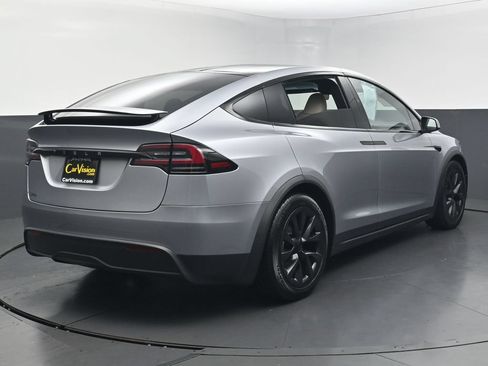 Used 2025 Tesla Model X AWD/4WD image 4