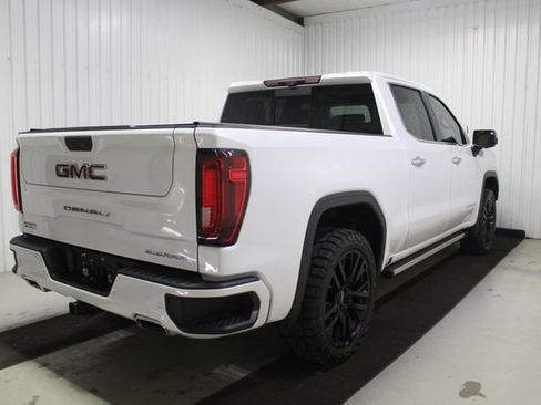 Used 2022 GMC Sierra 1500 Denali w/ Denali Reserve Package AWD/4WD image 4