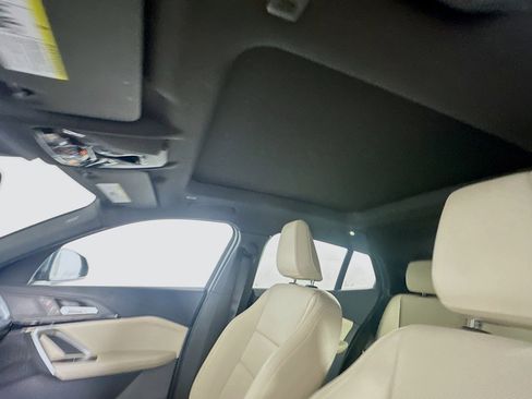 Used 2025 BMW X2 xDrive28i w/ Convenience Package image 25